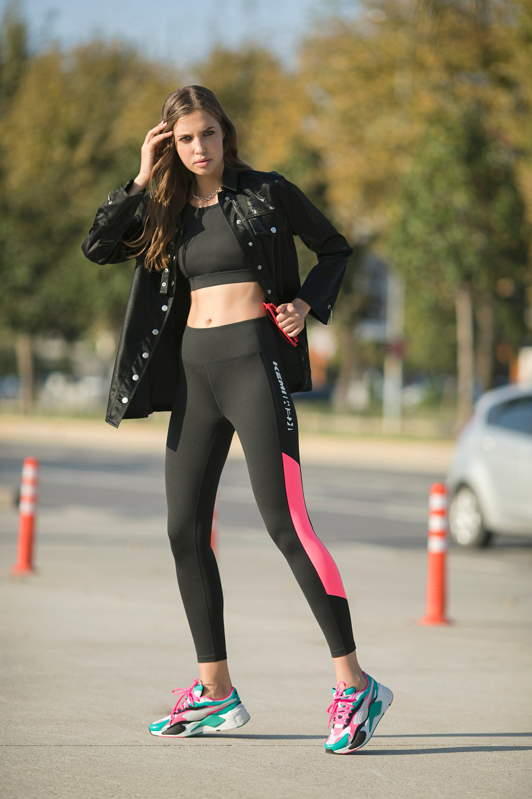 MARATHON LEGGING IN BLACK PINK