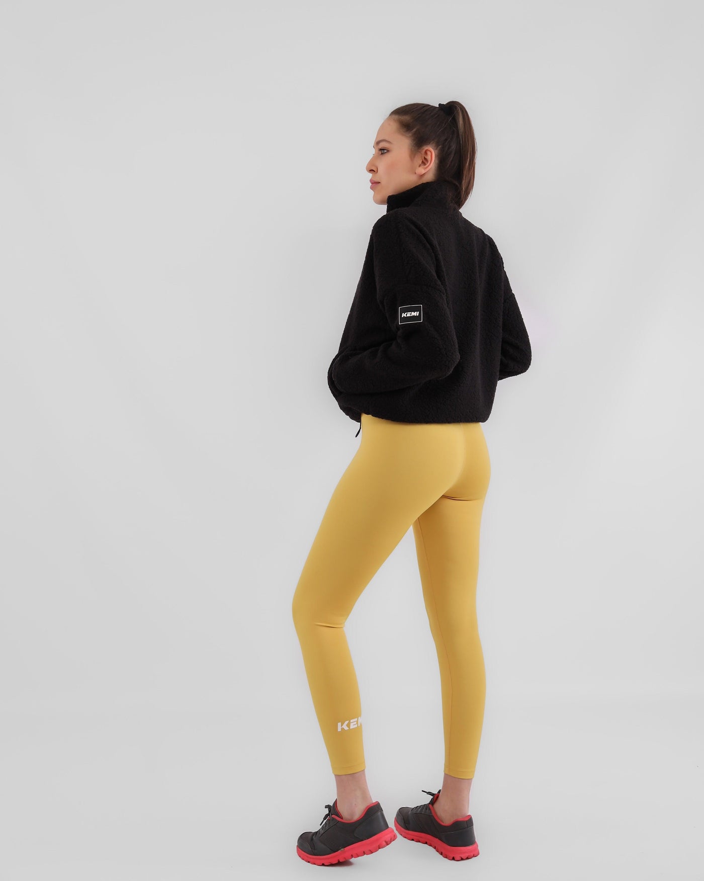 TIEBREAK LEGGING IN BUTTERSCOTCH - Kemi Active