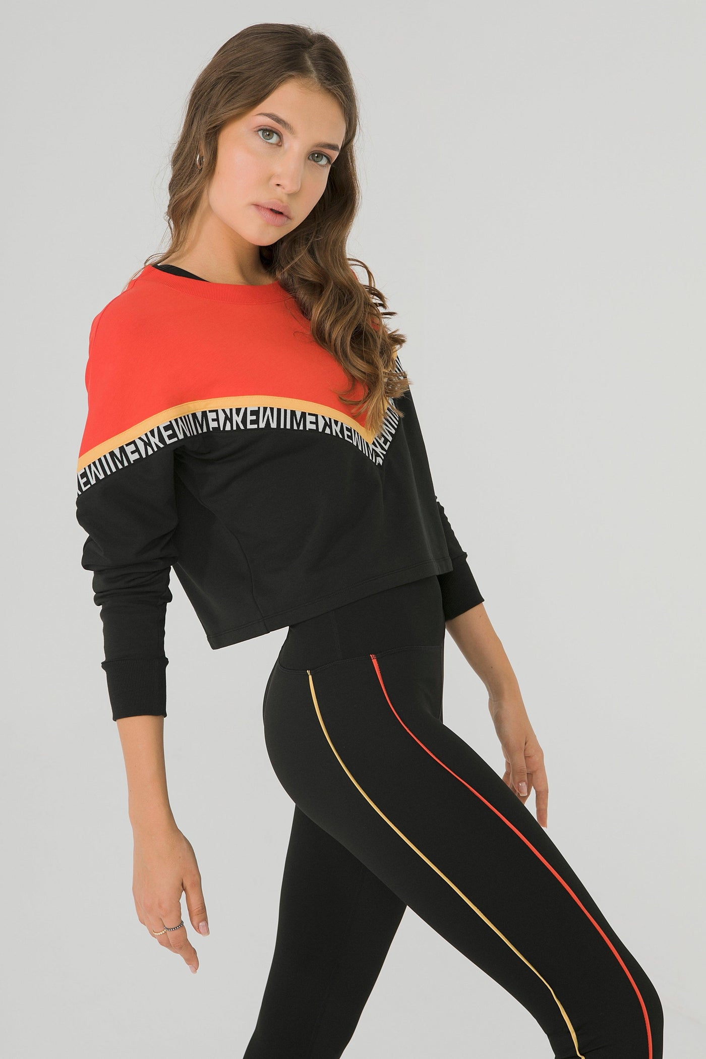 CONVERSION CROP SWEATSHIRT - Kemi Active