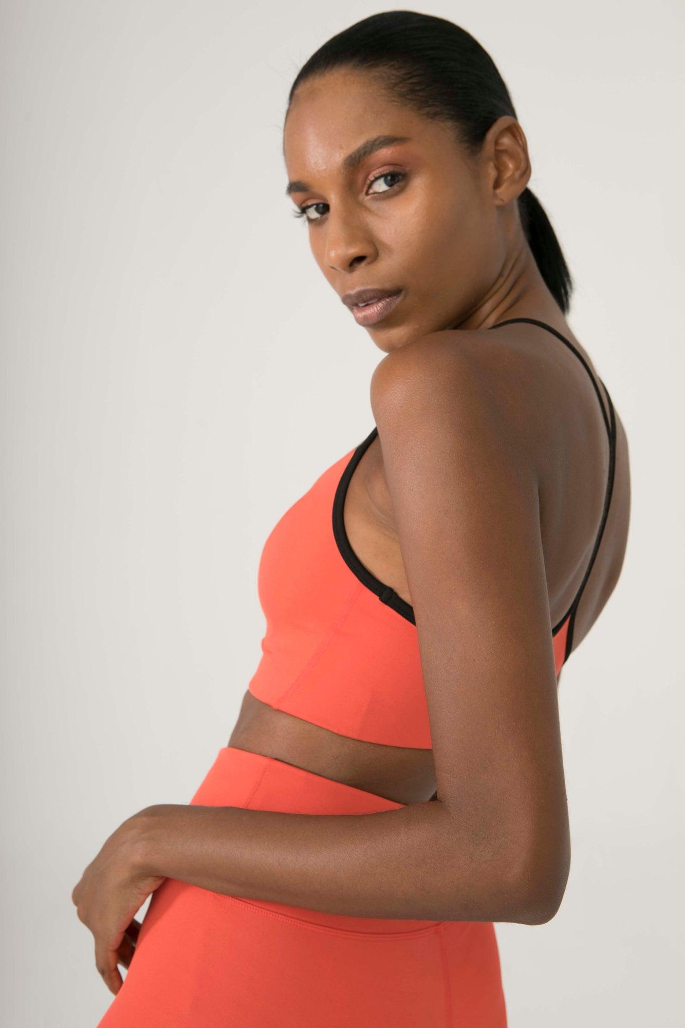 HAND OFF SPORTS BRA IN GRENADINE - Kemi Active