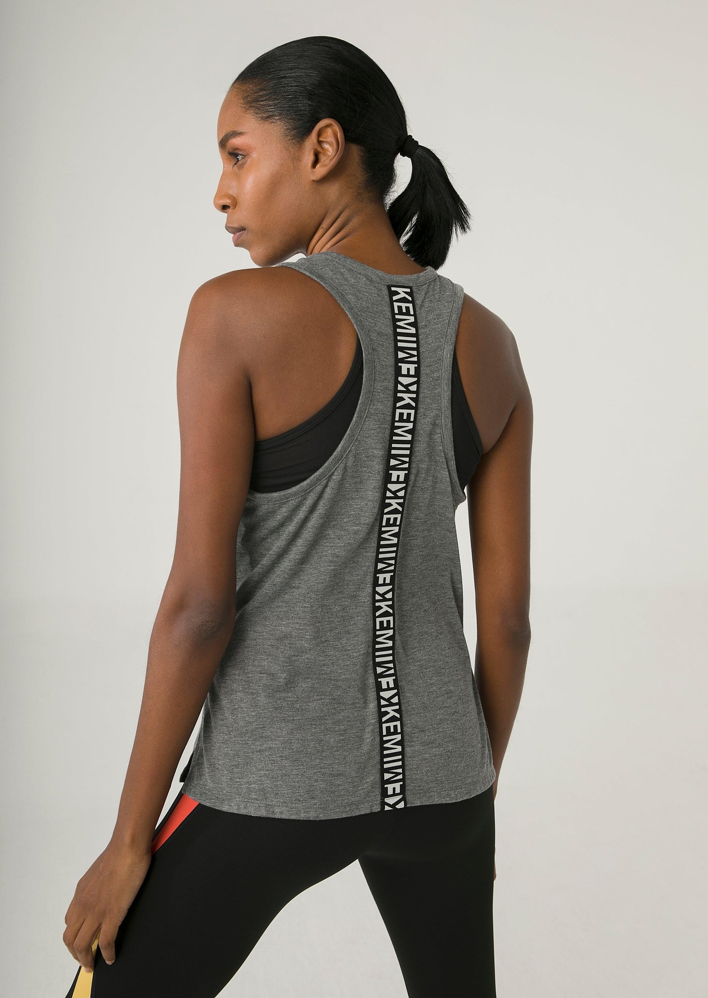 POST UP TANK IN GREY - Kemi Active